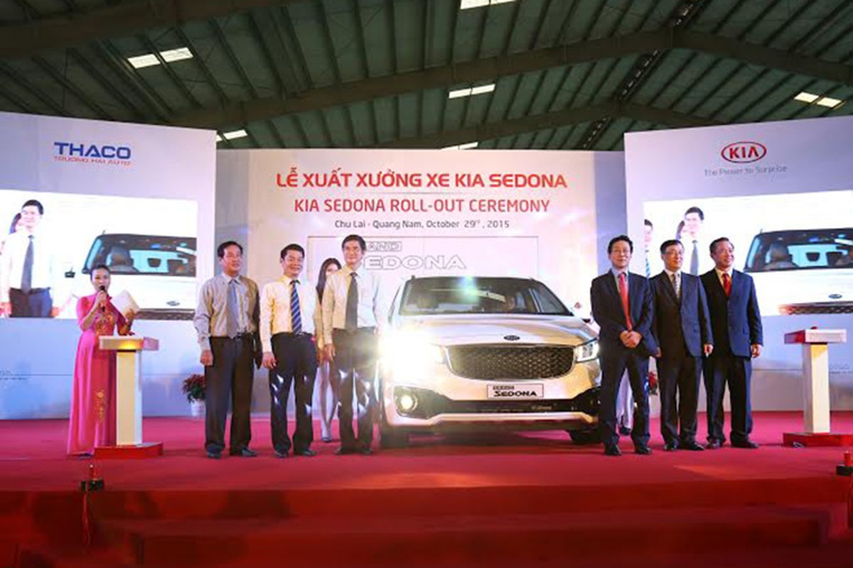 Chi tiet MPV KIA Sedona (CKD) sap ra mat tai Ha Noi-Hinh-3